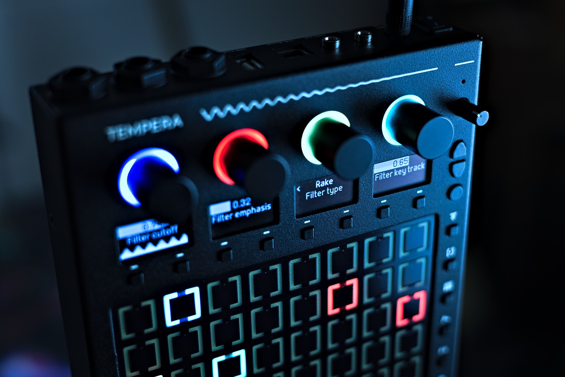 Tempera – Granular sampling instrument